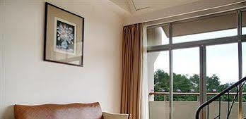 Merryland Resort Guilin Exterior foto